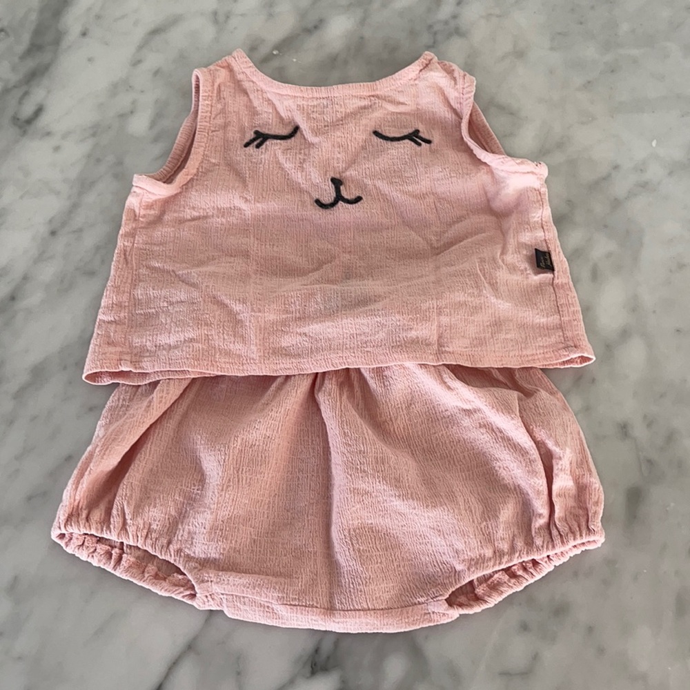 Petite Hailey